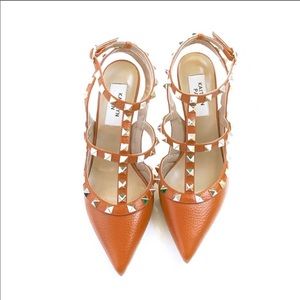 COPY - BNWT Kaitlyn Pan shoes similar to Valentino